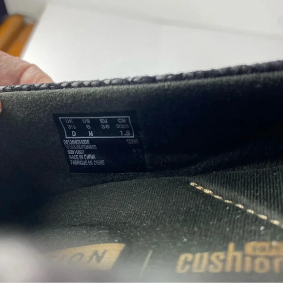 Clarks Collection Womens 6 Black Snakeskin Ashland Bubble Loafer Slip On - Picture 6 of 6